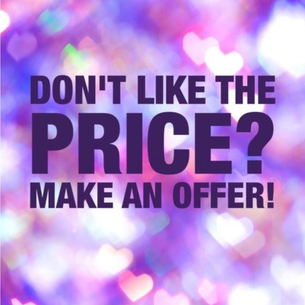 Feel free to make a reasonable offer! My goal is to clear my closet!
